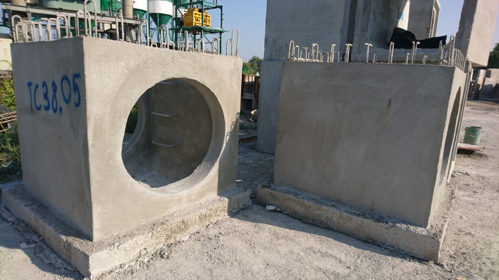 Hố ga đúc sẵn lắp cống d800